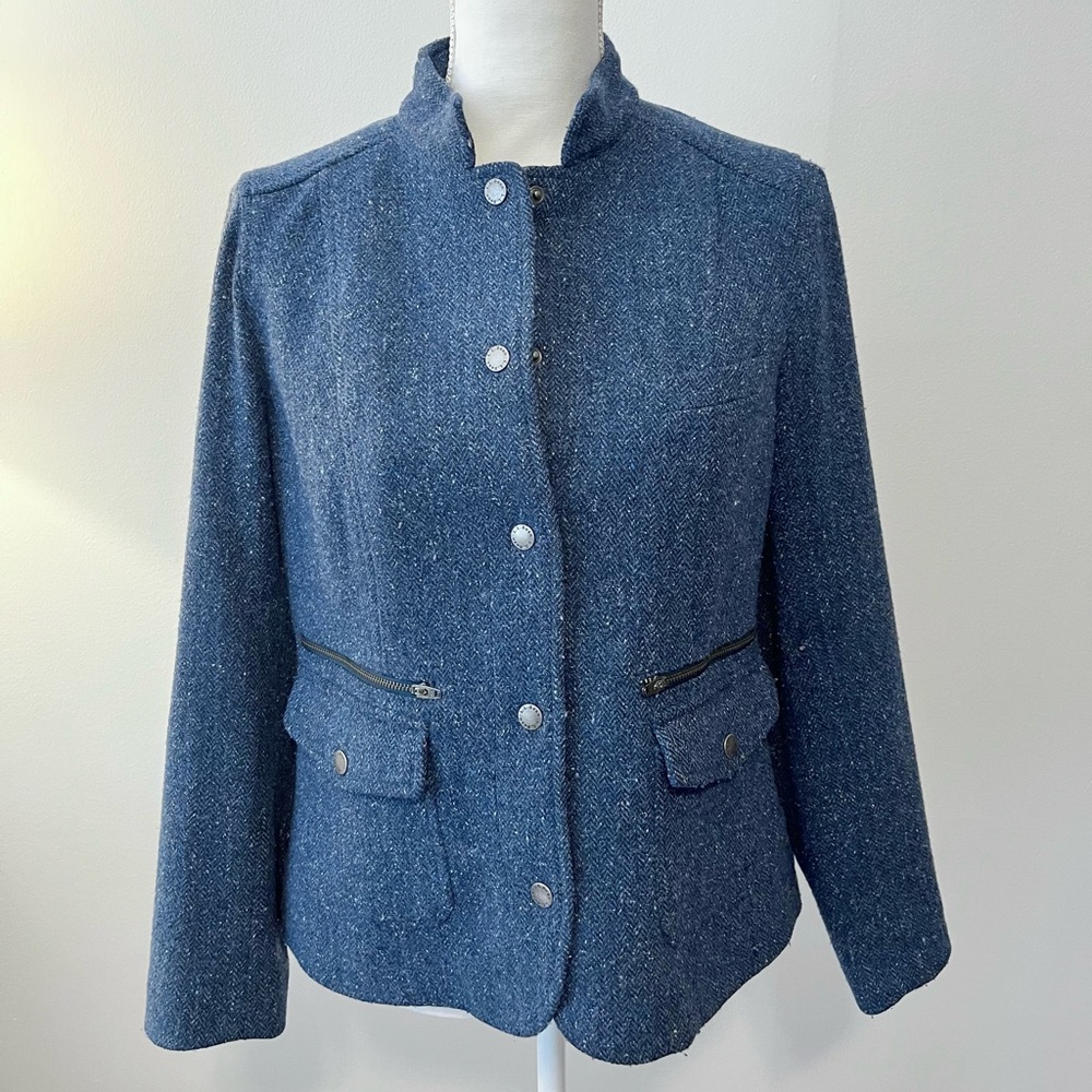 L.L. Bean Wool Blend Tweed Jacket in Blue. Mock Neck, Full Snap Front. Sz Small